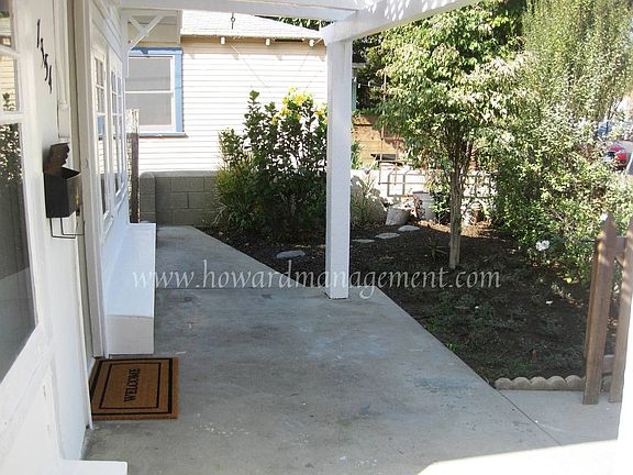 3rd image of 551-557 Rialto Ave #1554