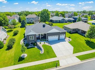 346 Bergamont Blvd, Oregon, WI 53575
