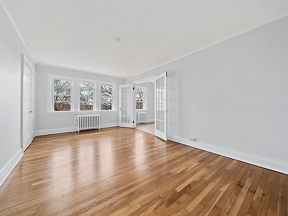 4th image of 195 Thomas Burgin Pkwy Unit 608