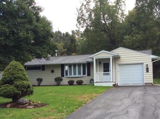 113 Sheraton Rd, Syracuse, NY 13219