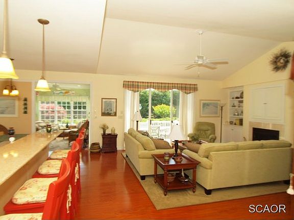 5th image of 37388 Harmony Dr