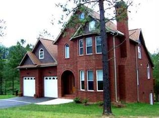 2415 Loftis Mountain Ct, Blairsville, GA 30512