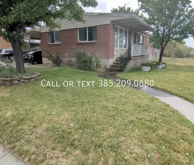 111 W Winchester St — Photo 2