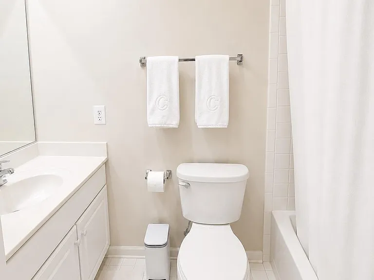 506 Fallsgrove Dr — Photo 12