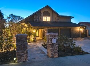 621 Kahena St, Lahaina, HI 96761