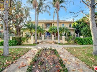 537 Moreno Ave, Los Angeles, CA 90049