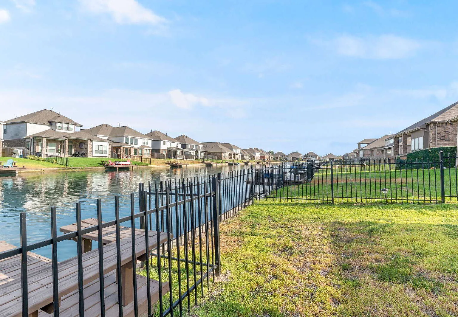 5 bed, 3.5 bath, 3271 sqft, $3,400 — Photo 3