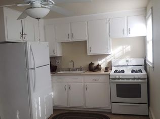 17 Sherman St, Foxboro, MA 02035