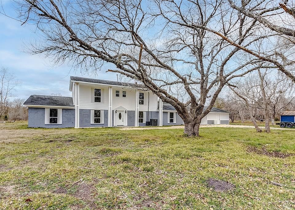 708 County Road 691, West Columbia, TX 77486 | MLS #31869536 | Zillow