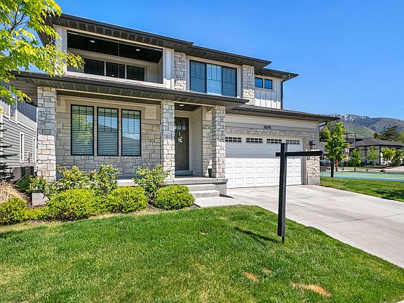 3rd image of 10695 S Dielsdorf Rd E