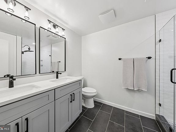 4th image of 4321 Gramercy Cir