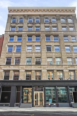 Sold by Compass | media 31