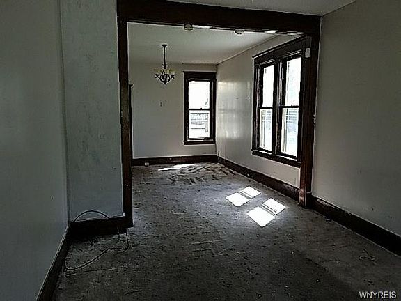 3rd image of 147 Masten Ave