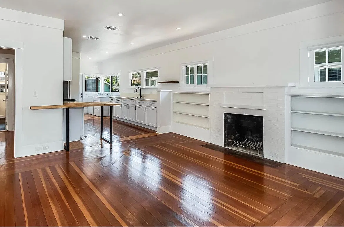3 bed, 1.5 bath, 1065 sqft, $5,300 — Photo 4
