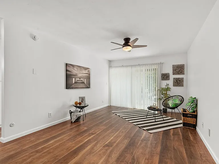 4541 Florida St #213 — Photo 10