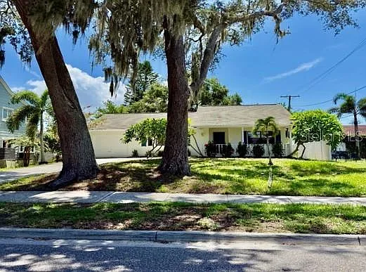 217 S Spring Blvd