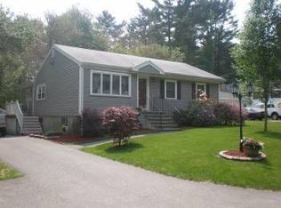 146 Chamberlain St, Holliston, MA 01746