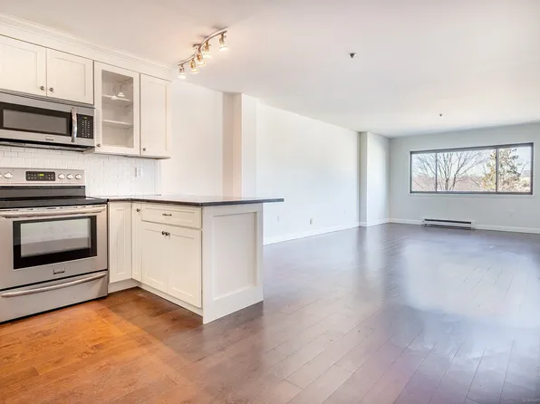 1633 Washington Boulevard #4F, Stamford, CT 06902