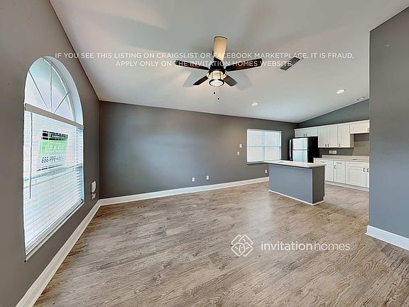 3rd image of 2418 Radnor Ave