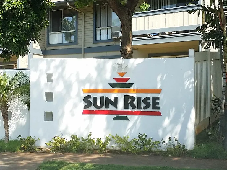91-214 Hanapouli Cir #32S — Photo 1