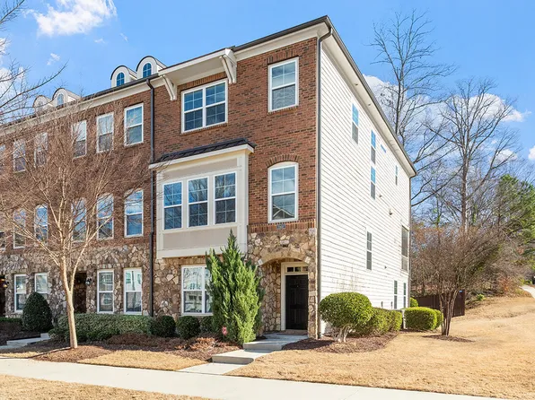 3102 Rushworth Dr, Raleigh, NC 27609