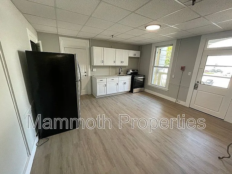 539 Pine St — Photo 5