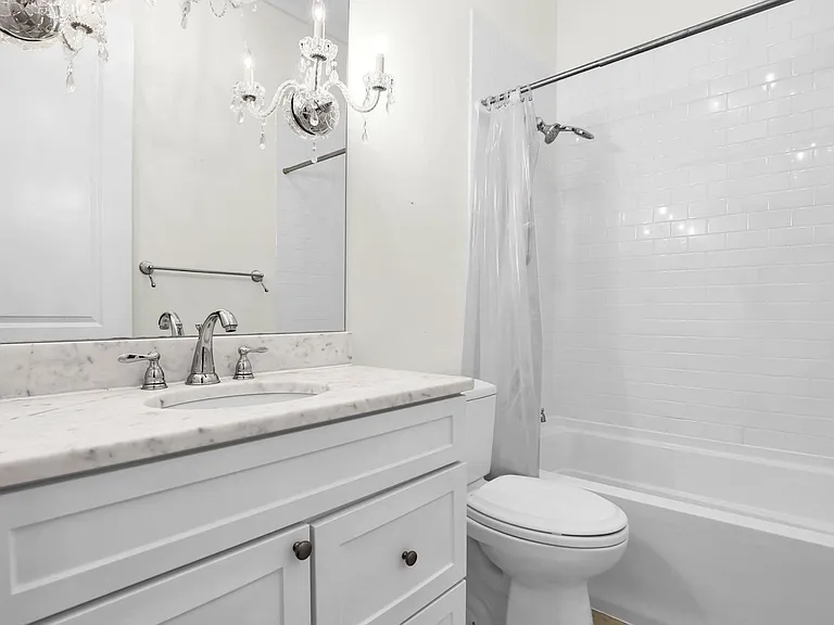 1000 Neil Ave — Photo 21