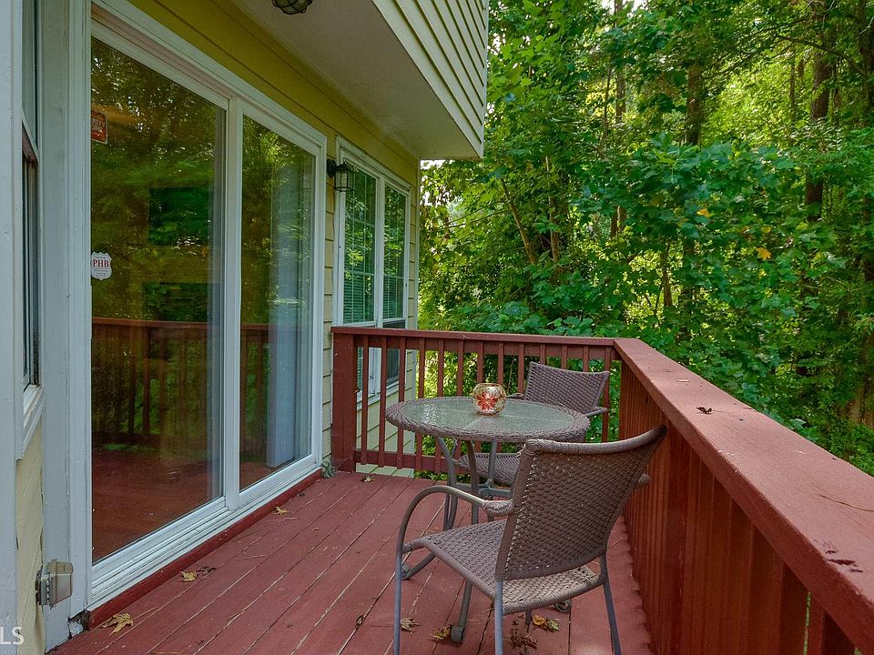 2nd image of 3727 Cameron Hills Pl