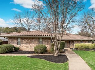 219 Indian Creek Dr, Trophy Club, TX 76262