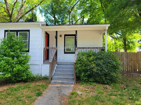 1221 Campbellton Pl SW, Atlanta, GA 30310