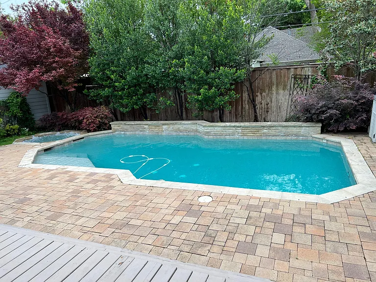 5330 McCommas Blvd — Photo 3