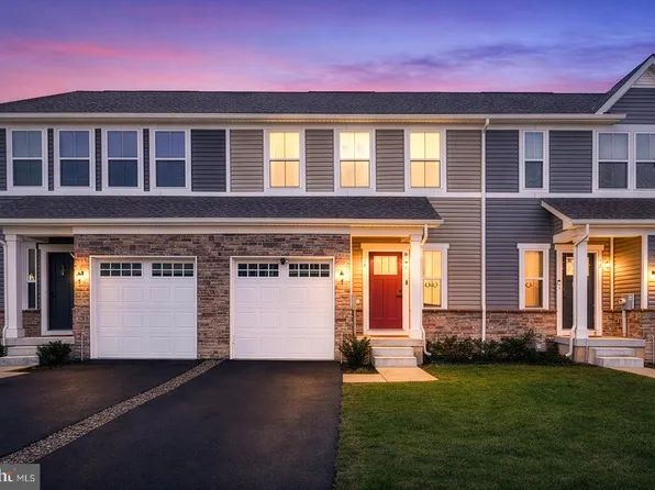 14 Pratt Ln, Lawrence Township, NJ 08648