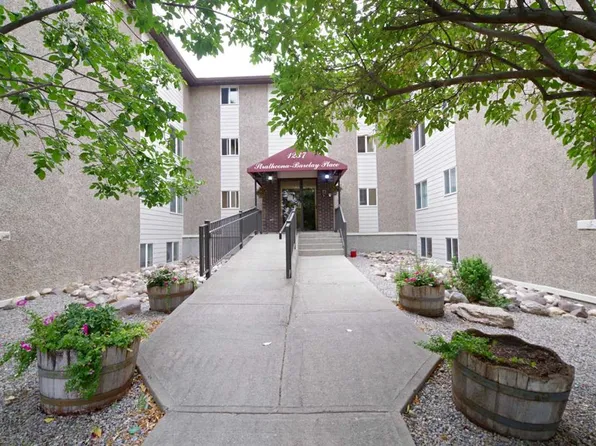 1237 N 4th Ave S #332, Lethbridge, AB T1J 0P9