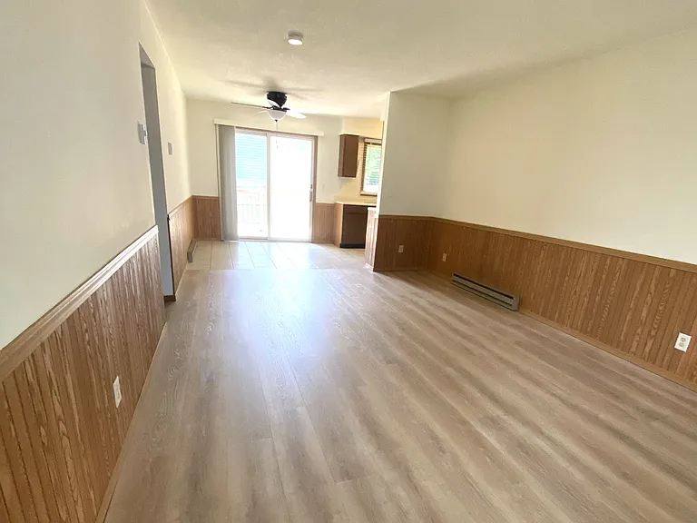 2101 Somerset Dr — Photo 9