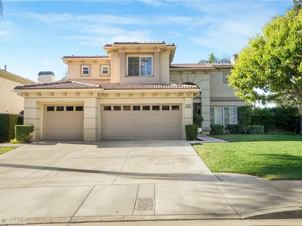 29159 Willowwood Ln, Highland, CA 92346