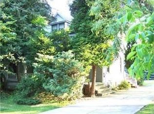 3348 Clinton St, West Seneca, NY 14224