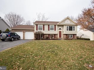 233 Diamond Dr, Walkersville, MD