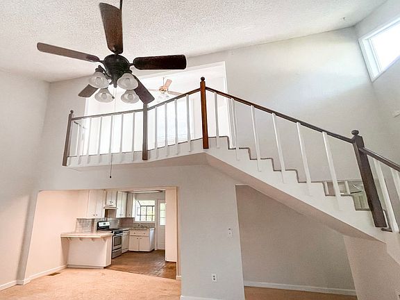 2nd image of 1464 Pine St #A