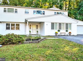 7 Saxony Ct, Pikesville, MD 21208