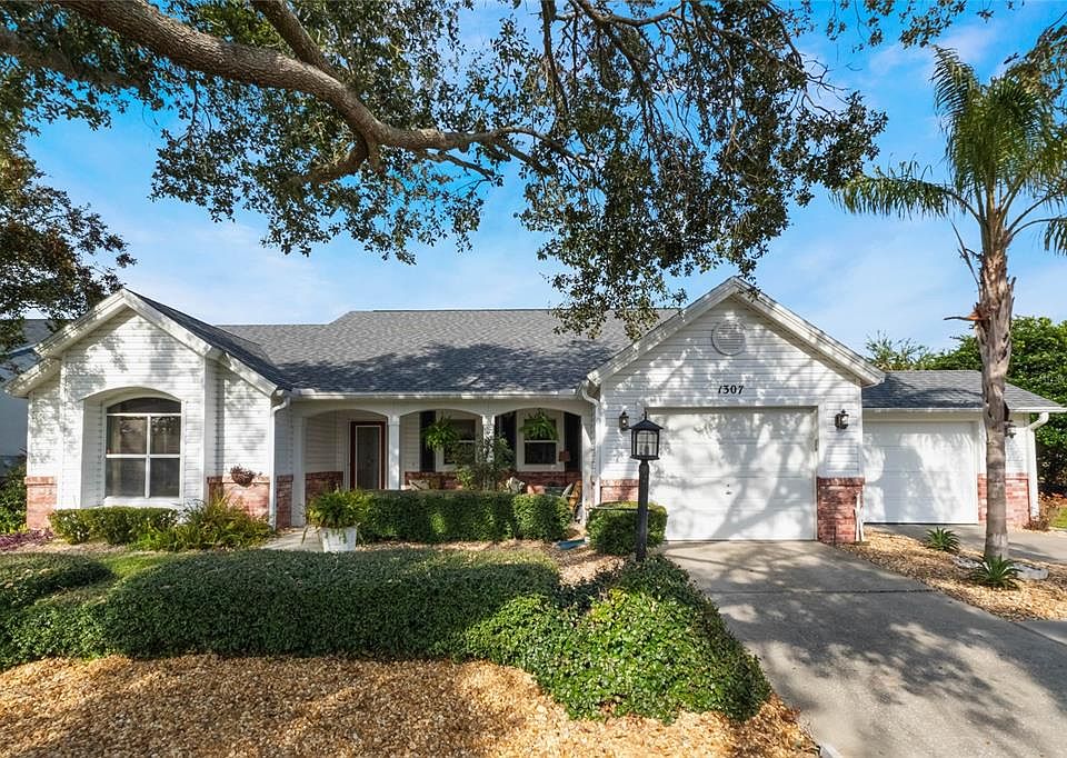 1st image of 1307 Lopez Ln