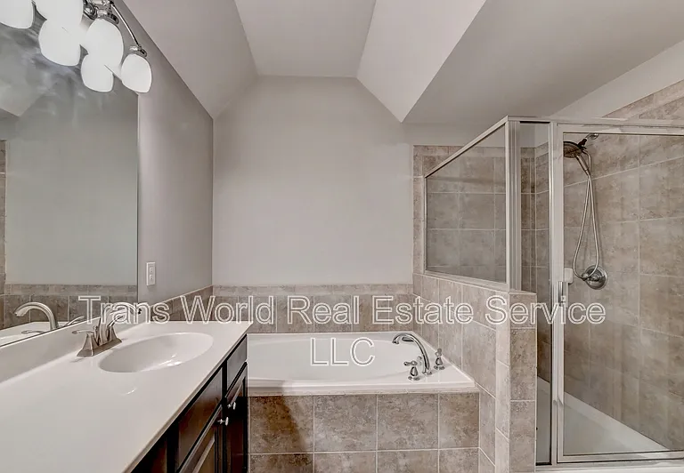 4648 Pine St SE — Photo 31