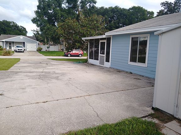 4th image of 2809 Northcote Dr