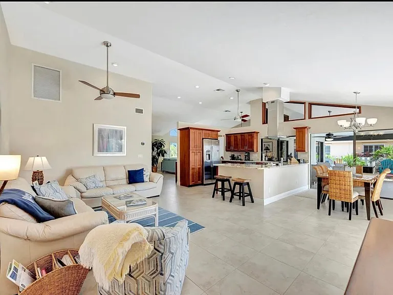 1539 Buccaneer Ct — Photo 32