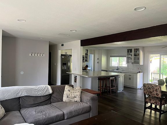 2nd image of 282 Virginia Dr