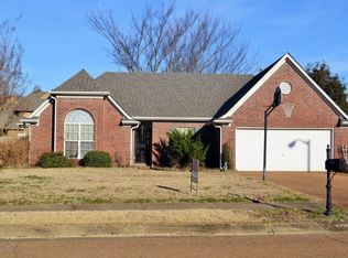 6730 Crystal Dr, Olive Branch, MS 38654