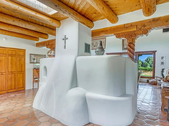 4th image of 531 Cruz Alta
