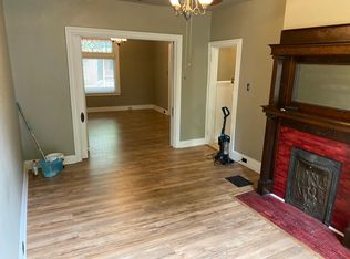 127 2nd St #1, Aspinwall, PA 15215