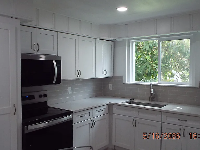 940 W Mulberry Ave #1 — Photo 2