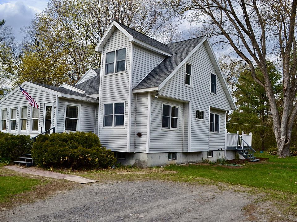 1st image of 126 Pine St
