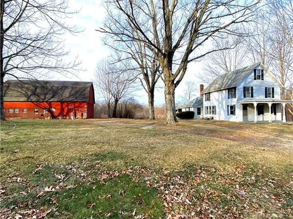 10 West Rd, Colchester, CT 06415